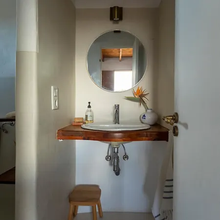 Rustic With Pool In Center * Lajares