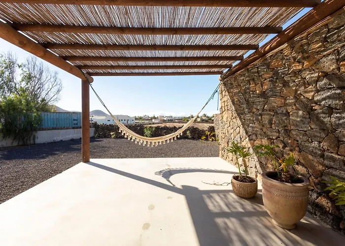Сasa de vacaciones Rustic With Pool In Center *